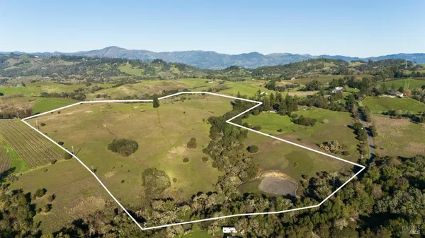 $999,000 | 5291 Sonoma Mountain Road, Santa Rosa, CA 95404