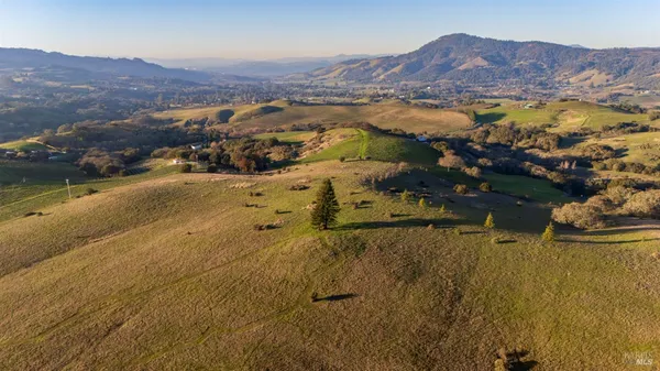 $999,000 | 5291 Sonoma Mountain Road, Santa Rosa, CA 95404