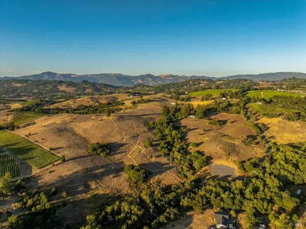 $999,000 | 5291 Sonoma Mountain Road, Santa Rosa, CA 95404
