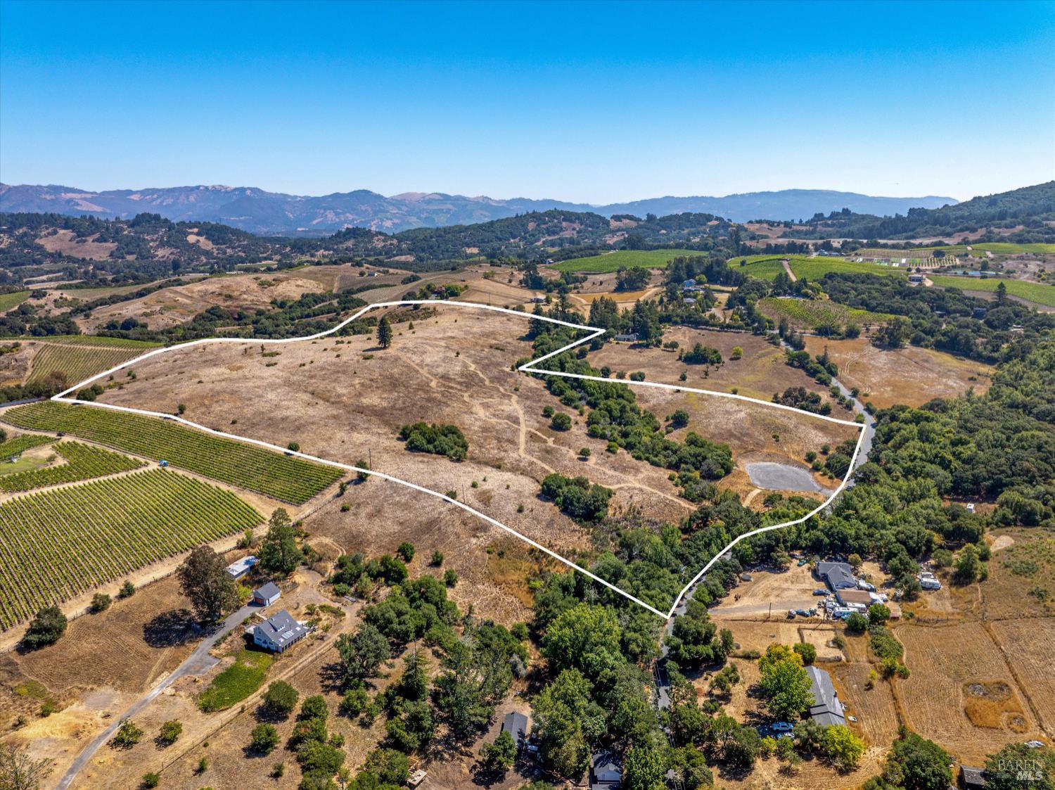 5291 Sonoma Mountain Road Santa Rosa, CA 95404 - Photo 8 of 33