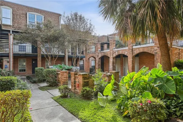 $179,000 | 3126 Edenborn Avenue, Unit 626, Metairie, LA 70002