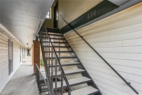 $169,000 | 3126 Edenborn Avenue, Unit 626, Metairie, LA 70002
