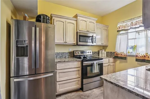 $179,000 | 3126 Edenborn Avenue, Unit 626, Metairie, LA 70002