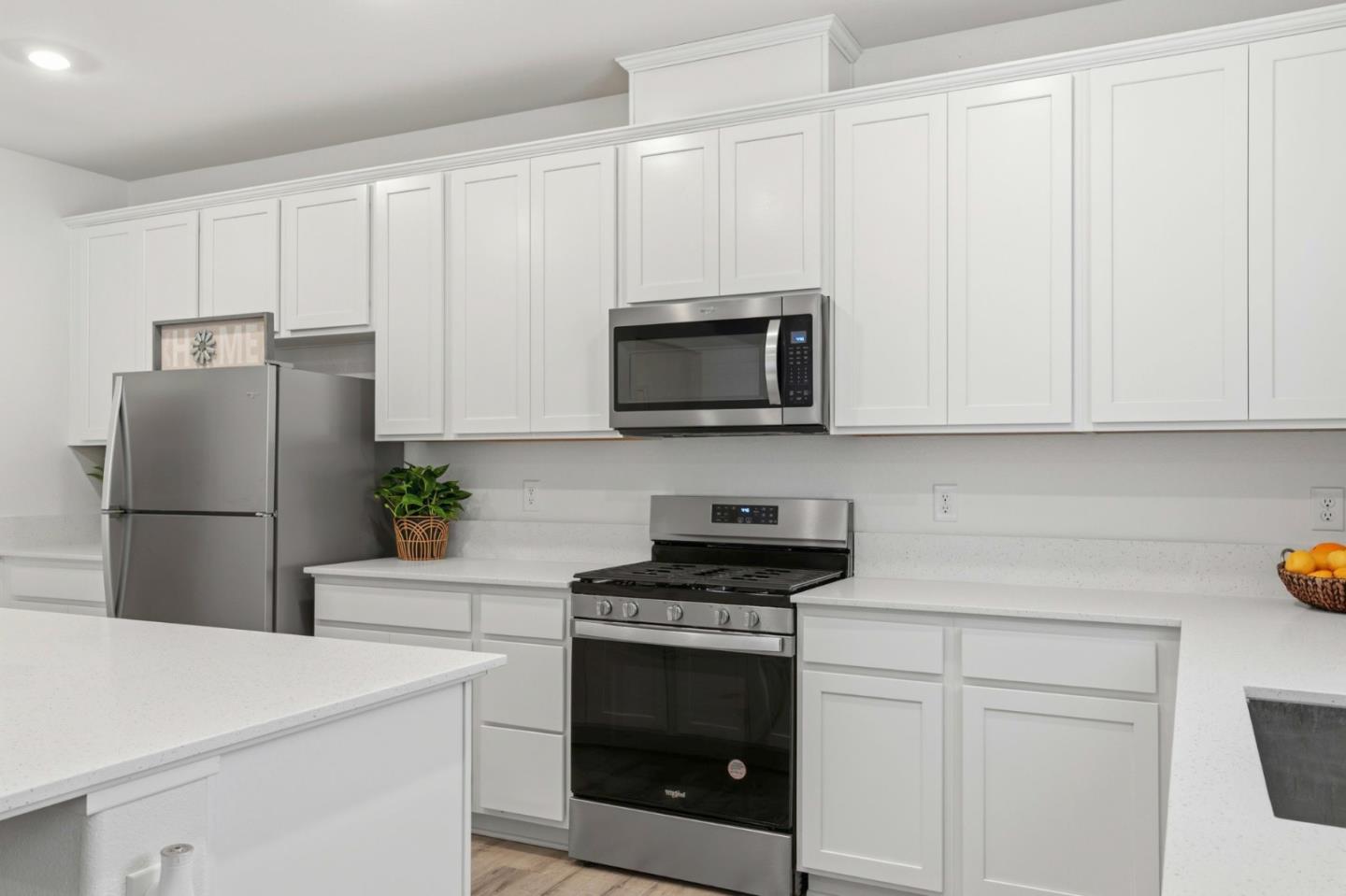 1957 Apiary Way Hughson, CA 95326 - Photo 16 of 37