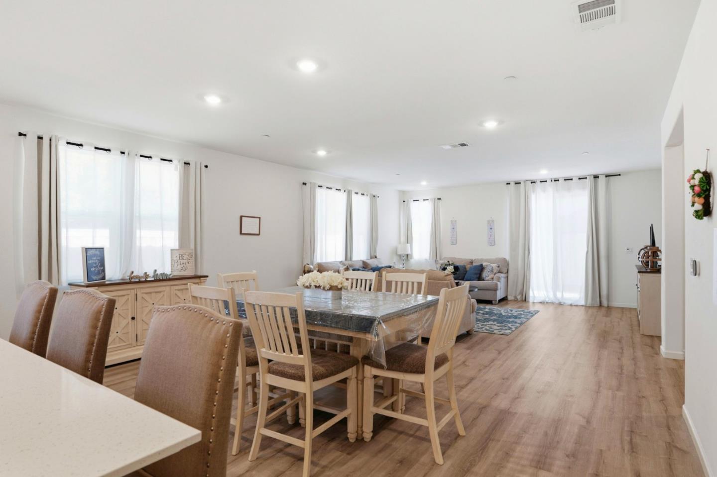 1957 Apiary Way Hughson, CA 95326 - Photo 19 of 37