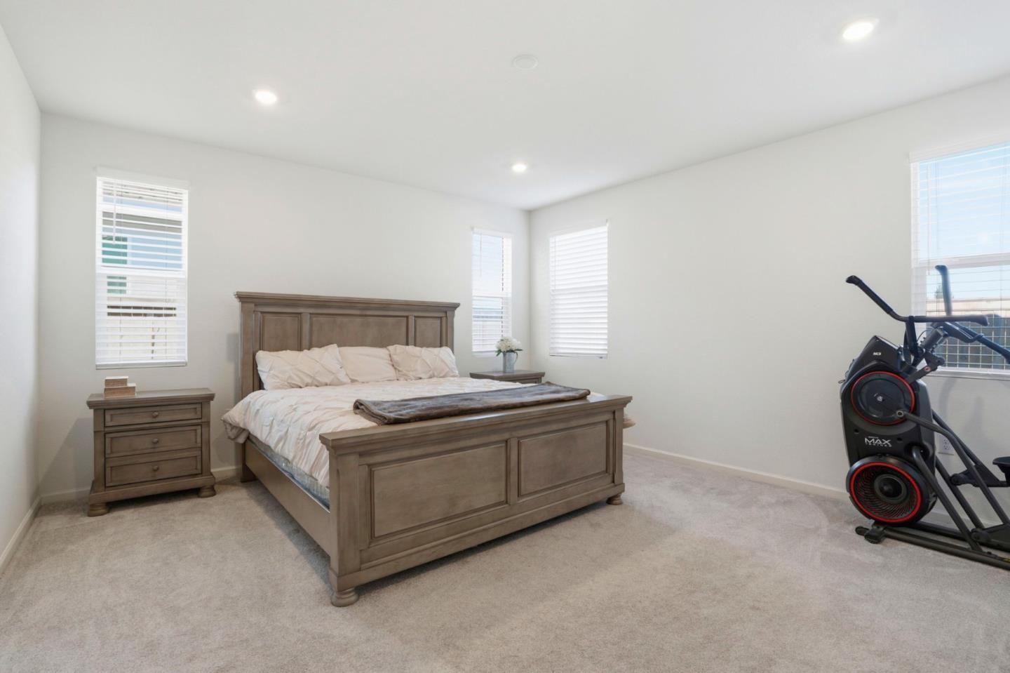 1957 Apiary Way Hughson, CA 95326 - Photo 24 of 37