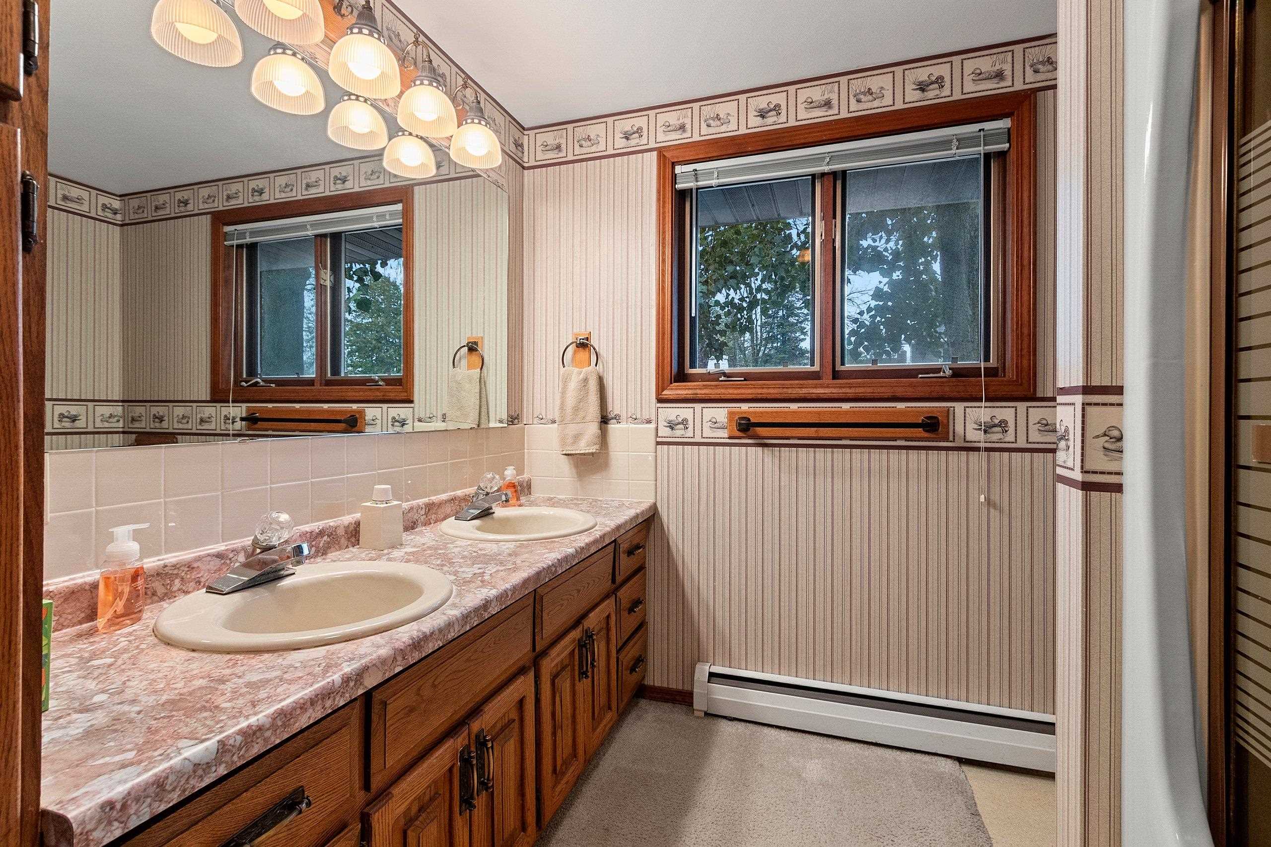 9401 County Road G Suring, WI 54174 - Photo 34 of 75 Gallery Image 34