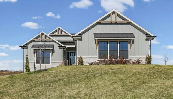 $593,145 | 2200 South Quail Drive, Independence, MO 64057