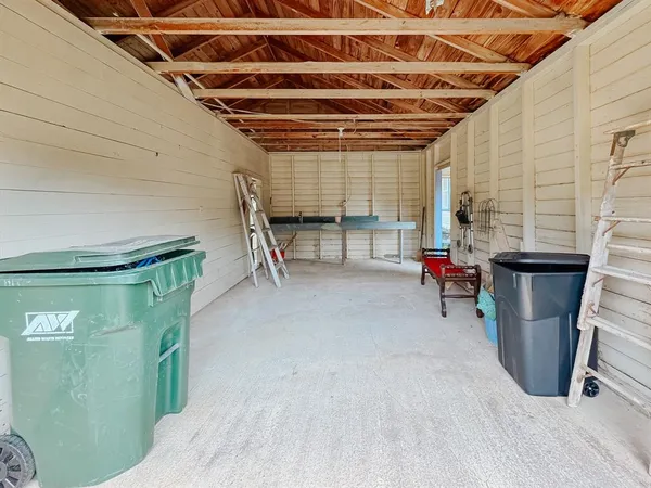 $128,999 | 512 Southwest 2nd Street, Kerens, TX 75144