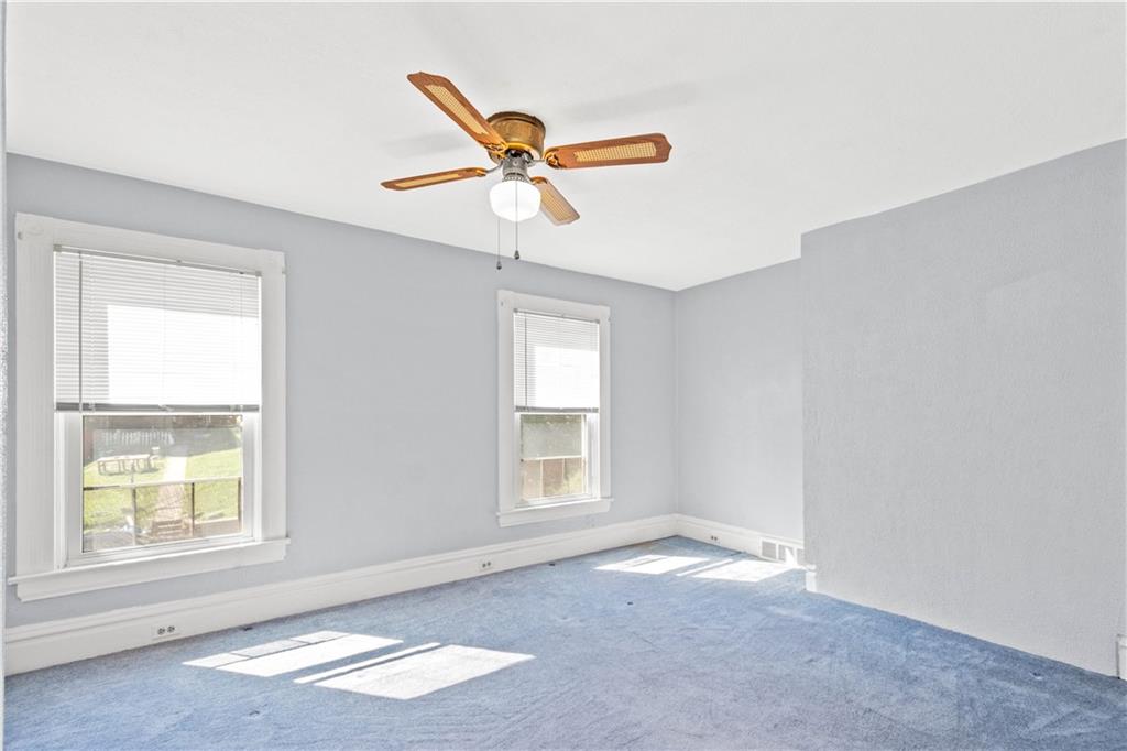 412 Grove Street McKees Rocks, PA 15136 - Photo 17 of 23 Gallery Image 17