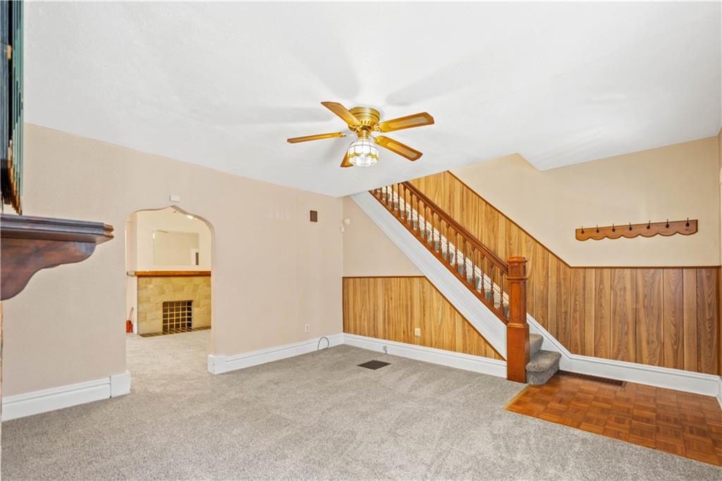 412 Grove Street McKees Rocks, PA 15136 - Photo 4 of 23 Gallery Image 4