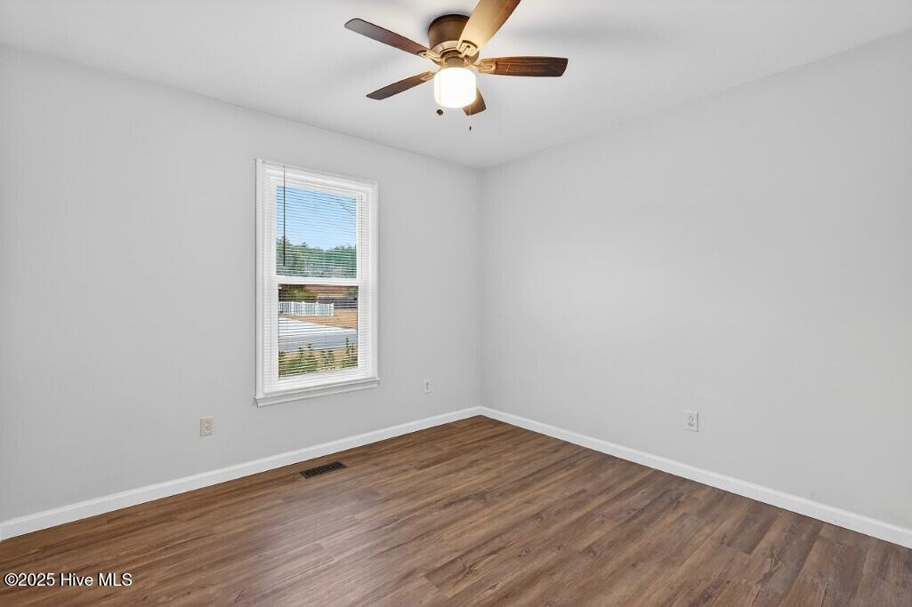 5809 County Line Road New Bern, NC 28562 - Photo 15 of 18 IMG_9937