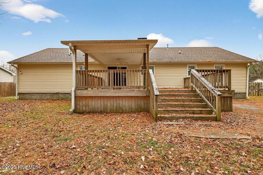 5809 County Line Road New Bern, NC 28562 - Photo 4 of 18 IMG_9883