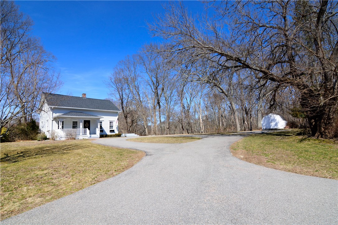 420 Boston Neck Road North Kingstown, RI 02852 - Photo 3 of 29