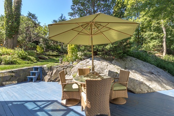 60 Beacon Street Marblehead, MA 01945 - Photo 24 of 30 Gallery Image 24