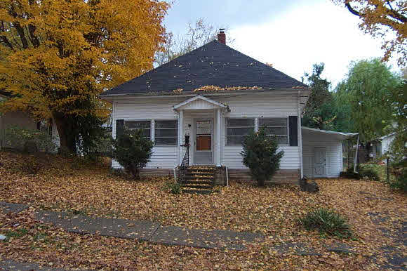 210 Sycamore Street Newburgh, IN 47630 - Photo 1 of 1 Gallery Image 1
