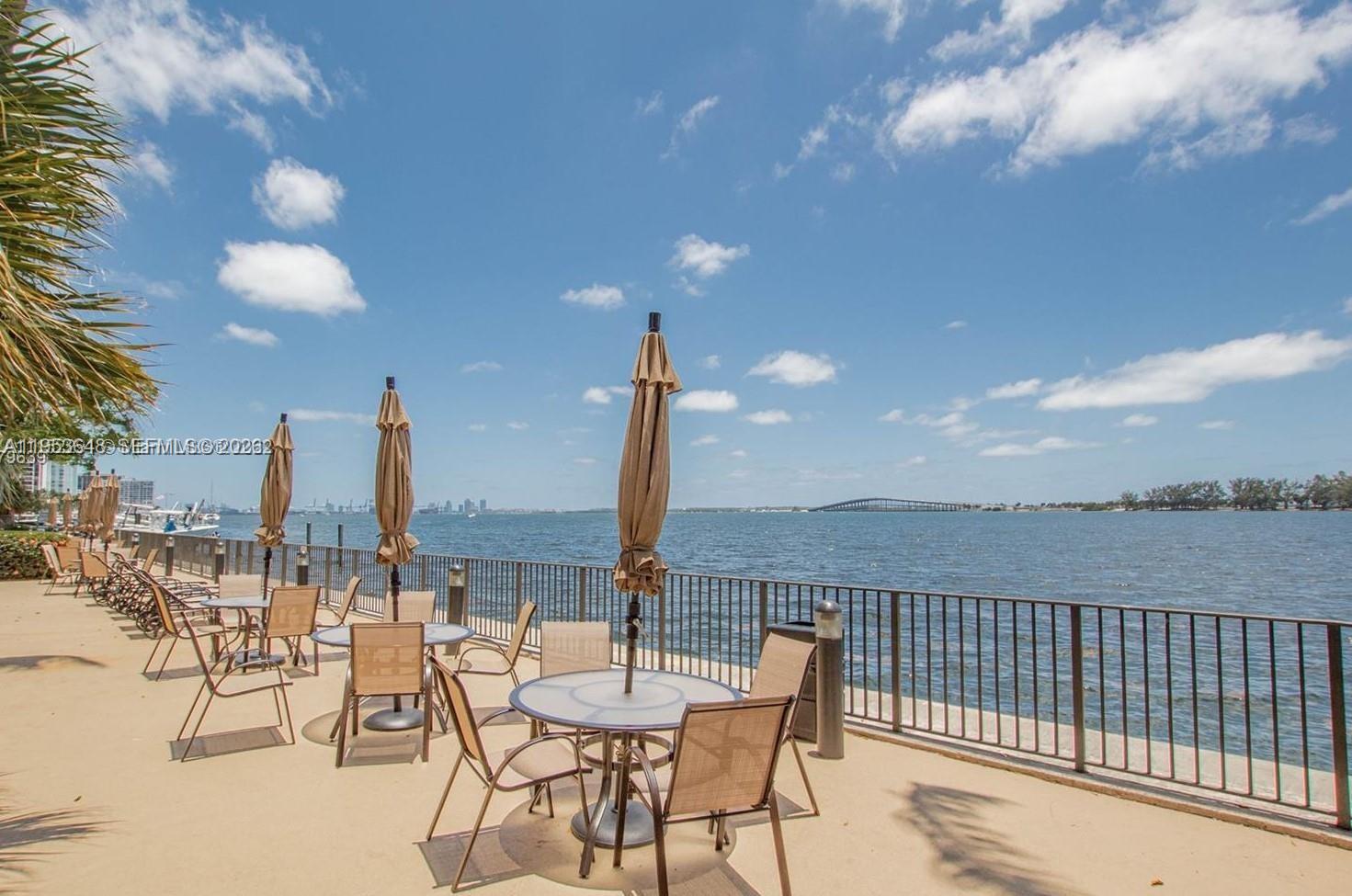 2333 Brickell Avenue, Unit 2710 Miami, FL 33129 - Photo 17 of 18