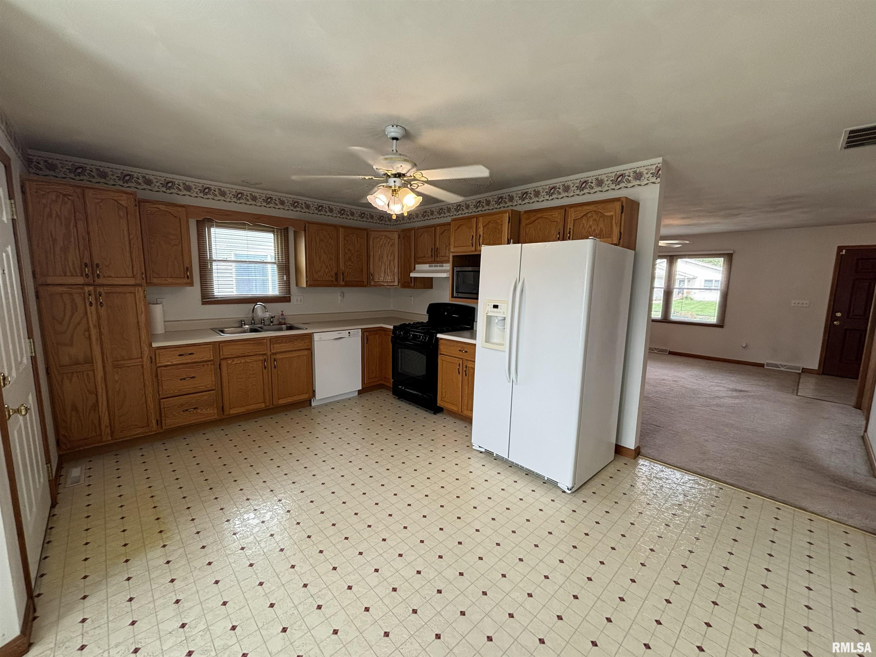 2905 Rend Drive Springfield, IL 62707 - Photo 5 of 24