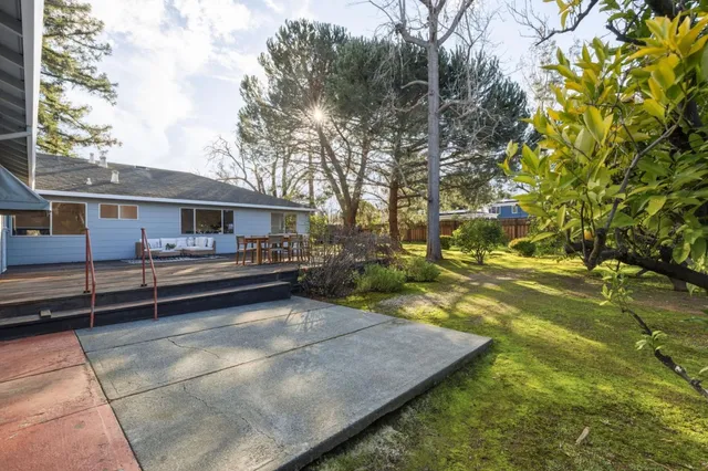 $5,495,000 | 124 Osage Avenue, Los Altos, CA 94022