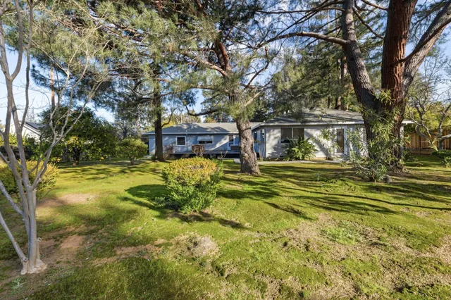 $5,495,000 | 124 Osage Avenue, Los Altos, CA 94022