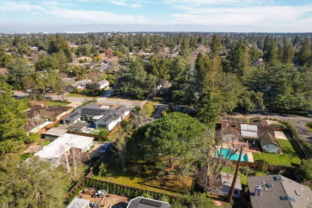 $5,495,000 | 124 Osage Avenue, Los Altos, CA 94022
