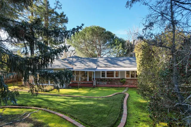 $5,495,000 | 124 Osage Avenue, Los Altos, CA 94022