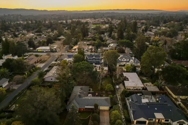 $5,495,000 | 124 Osage Avenue, Los Altos, CA 94022