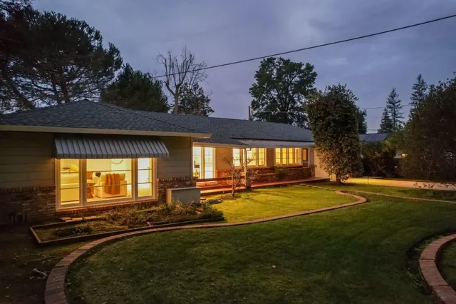 $5,495,000 | 124 Osage Avenue, Los Altos, CA 94022