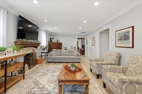 $975,000 | 609 Sanmarino Avenue, Bryn Mawr, PA 19010
