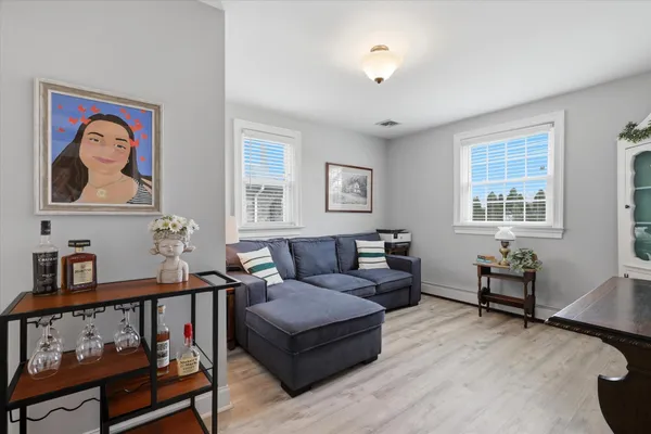 $975,000 | 609 Sanmarino Avenue, Bryn Mawr, PA 19010
