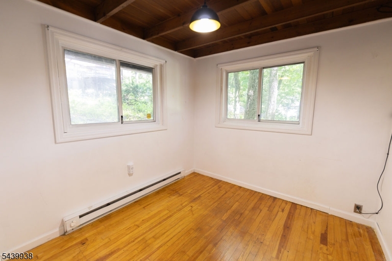 19 Lonaconing Road Vernon, NJ 07422 - Photo 18 of 23