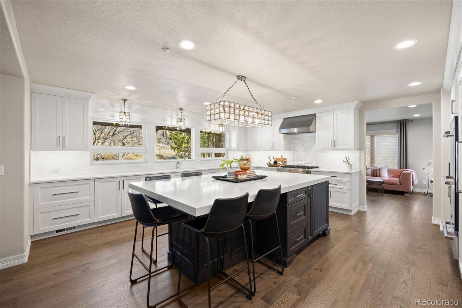 1102 Buffalo Ridge Road Castle Pines, CO 80108 - Photo 5 of 44 Gallery Image 5