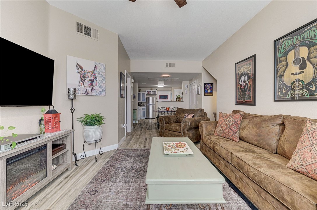 10550 West Alexander Road, Unit 1083 Las Vegas, NV 89129 - Photo 6 of 58 Gallery Image 6