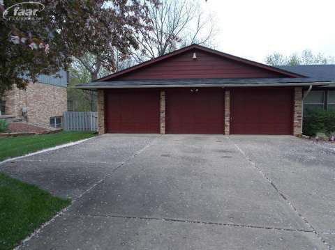 1601 Kings Bridge Road Grand Blanc, MI 48439 - Photo 3 of 33 20401579-2.JPG
