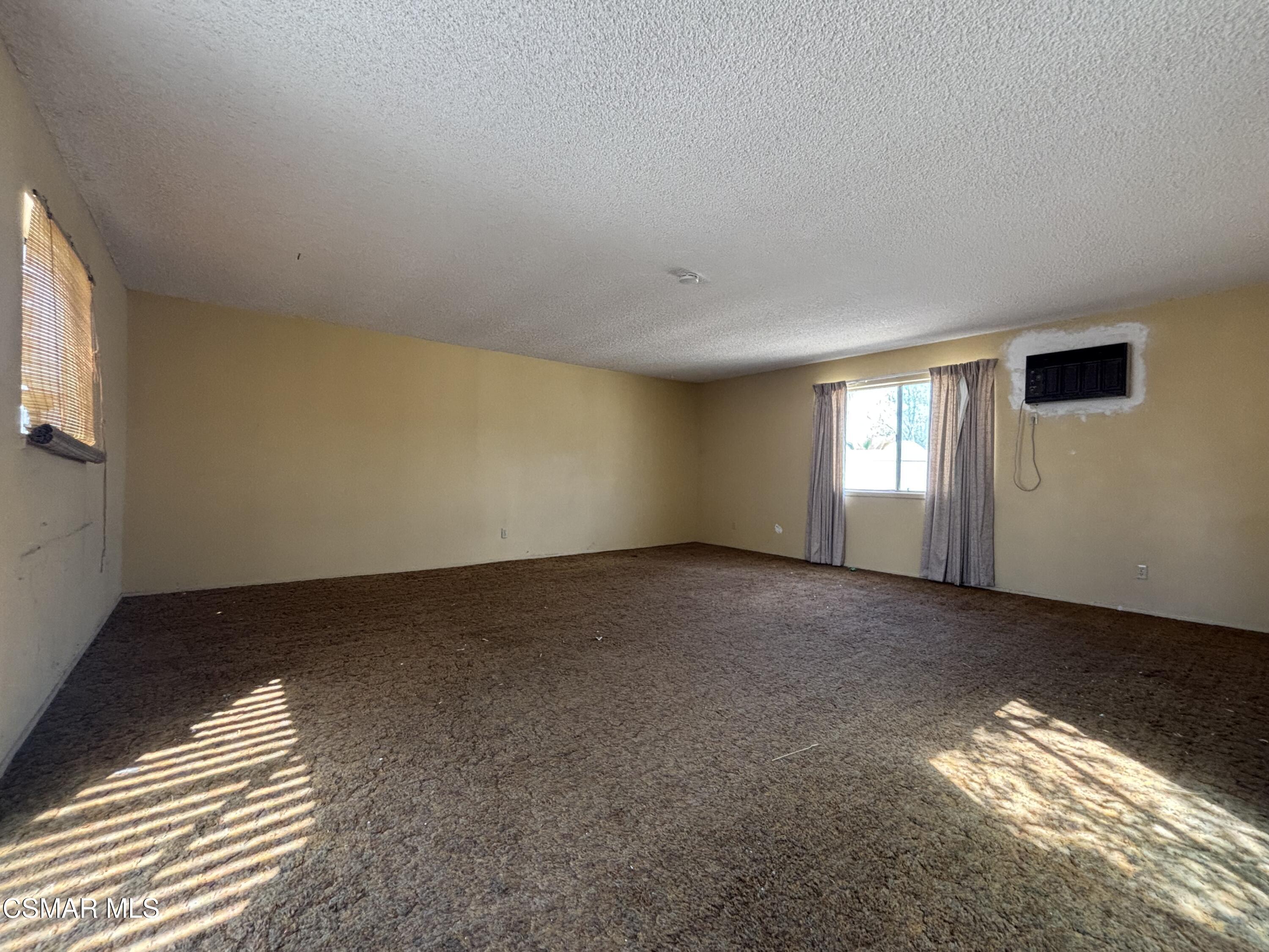 44013 Raysack Avenue Lancaster, CA 93535 - Photo 11 of 14 IMG_6917 2