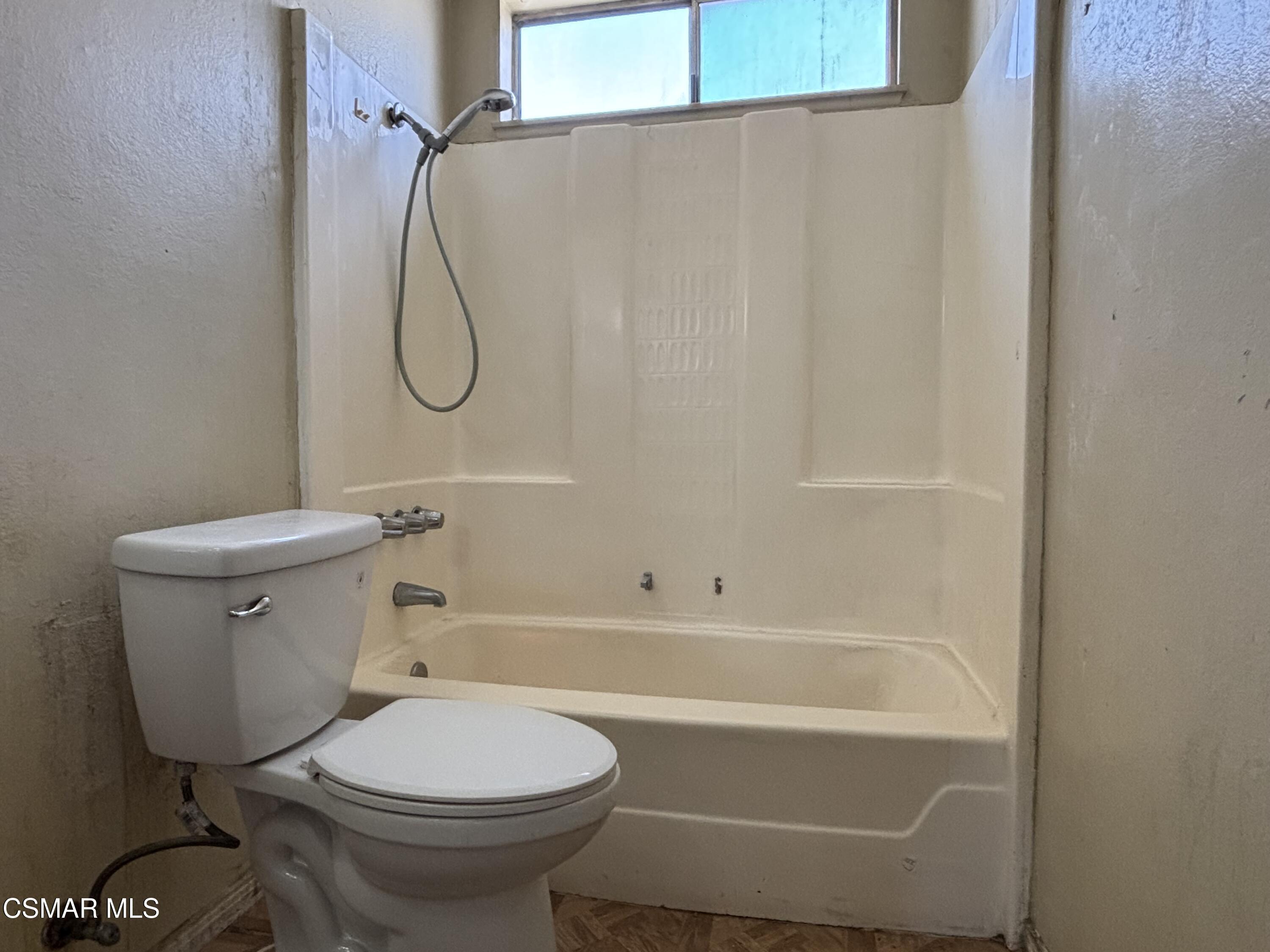 44013 Raysack Avenue Lancaster, CA 93535 - Photo 7 of 14 IMG_6930