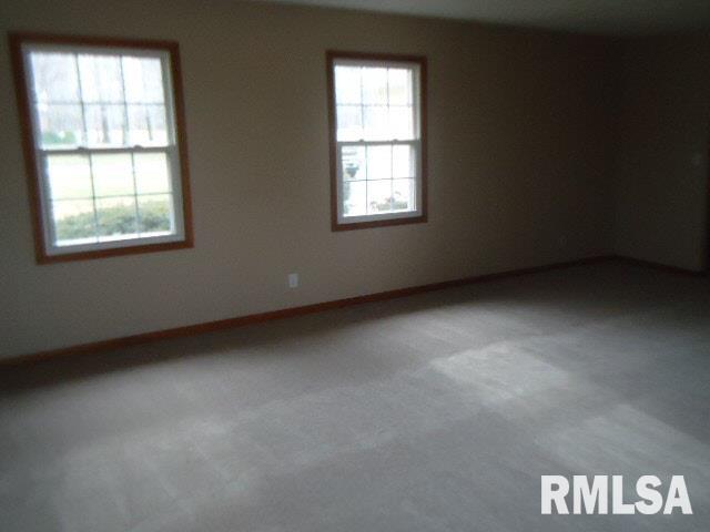 14858 East Clearview Road Mount Vernon, IL 62864 - Photo 6 of 12