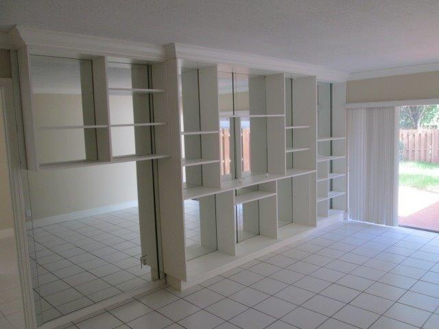 3791 Raleigh Street Hollywood, FL 33021 - Photo 3 of 6 03