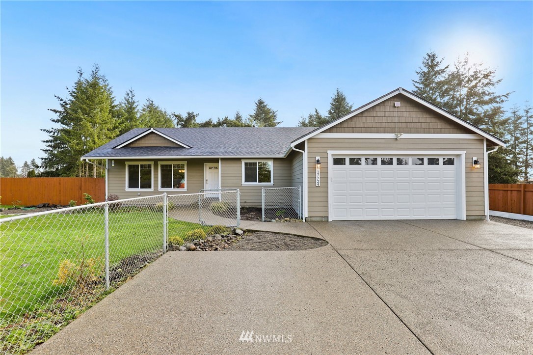 17724 Pendleton Street Southwest Rochester, WA 98579 - Photo 2 of 26