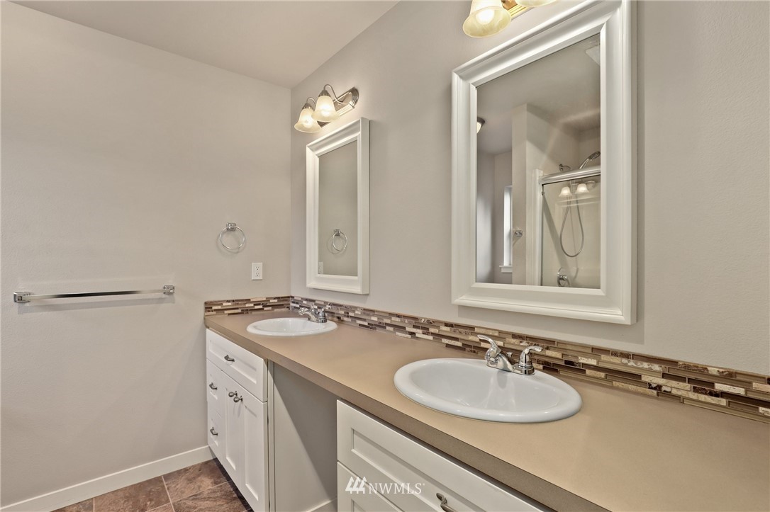17724 Pendleton Street Southwest Rochester, WA 98579 - Photo 13 of 26