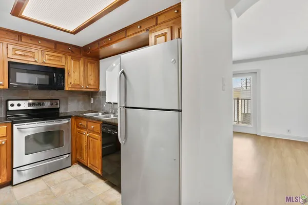 $154,000 | 2045 North 3rd Street, Unit 404, Baton Rouge, LA 70802