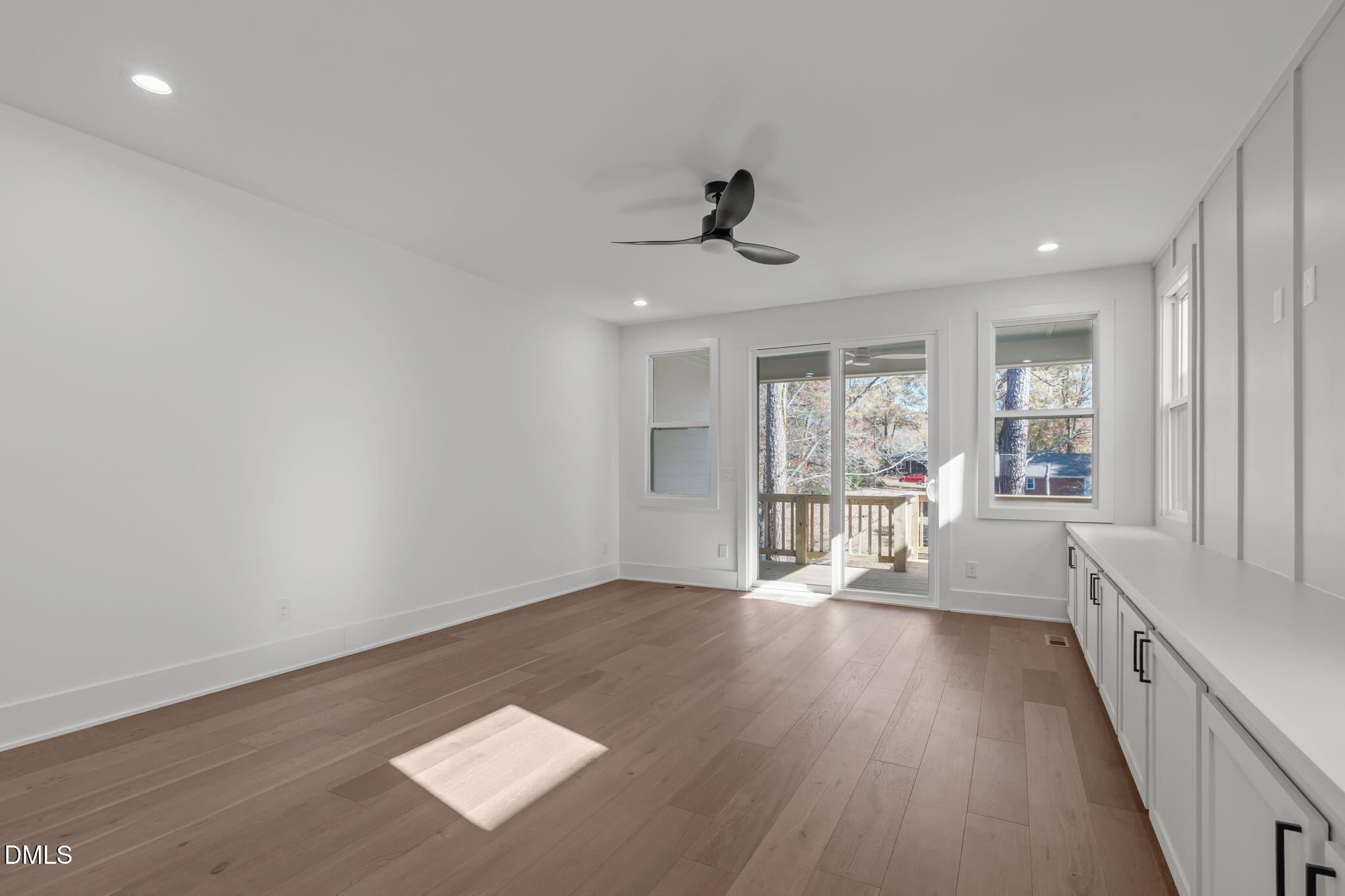 637 Conover Road, Unit B Durham, NC 27703 - Photo 22 of 52 a view of an empty room with a window