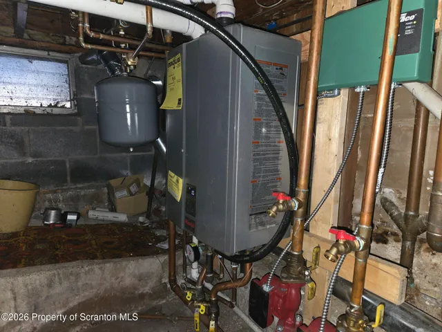 $399,000 | 213 Karen Drive, Scranton, PA 18505