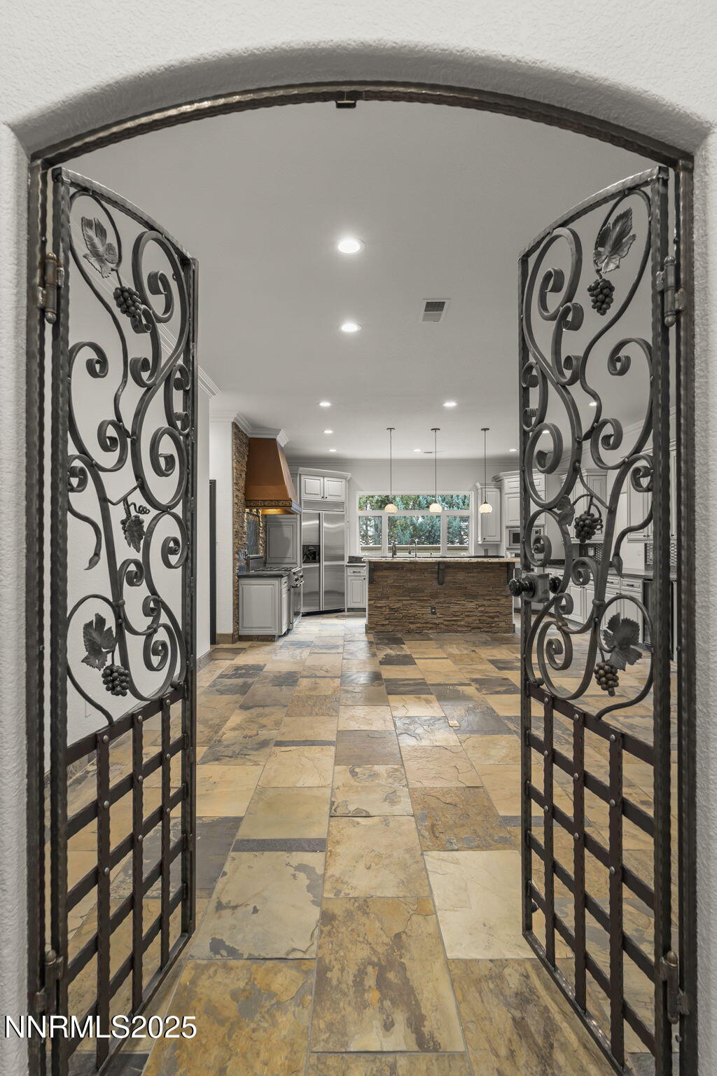 2415 Marina Circle Reno, NV 89519 - Photo 21 of 68 88-web-or-mls-_DSC4511