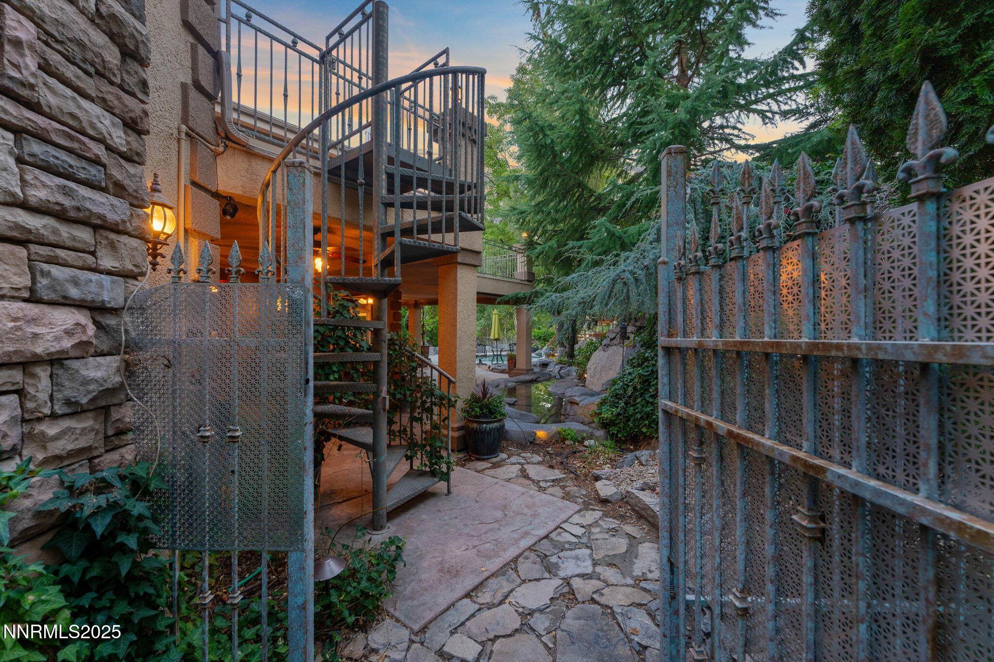 2415 Marina Circle Reno, NV 89519 - Photo 41 of 68 54-web-or-mls-123-print-DS103169