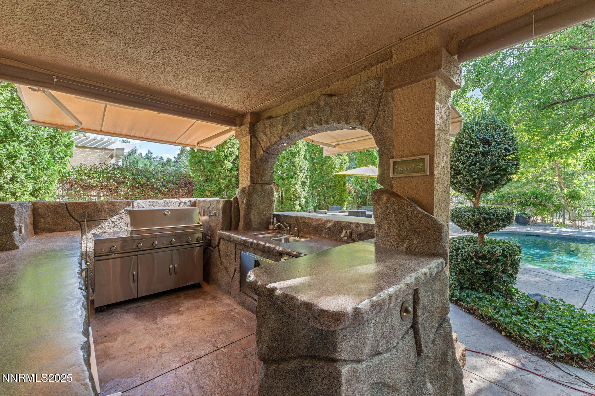 2415 Marina Circle Reno, NV 89519 - Photo 46 of 68 42-web-or-mls-42-print-DS200310