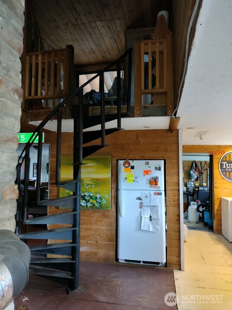 57 Slippery Hill Lane Republic, WA 99166 - Photo 14 of 32 a view of outdoor space