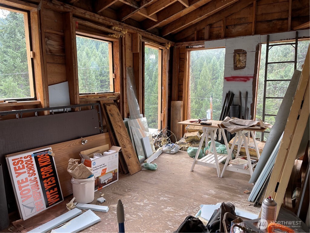 57 Slippery Hill Lane Republic, WA 99166 - Photo 19 of 32 a view of a room with gym equipment