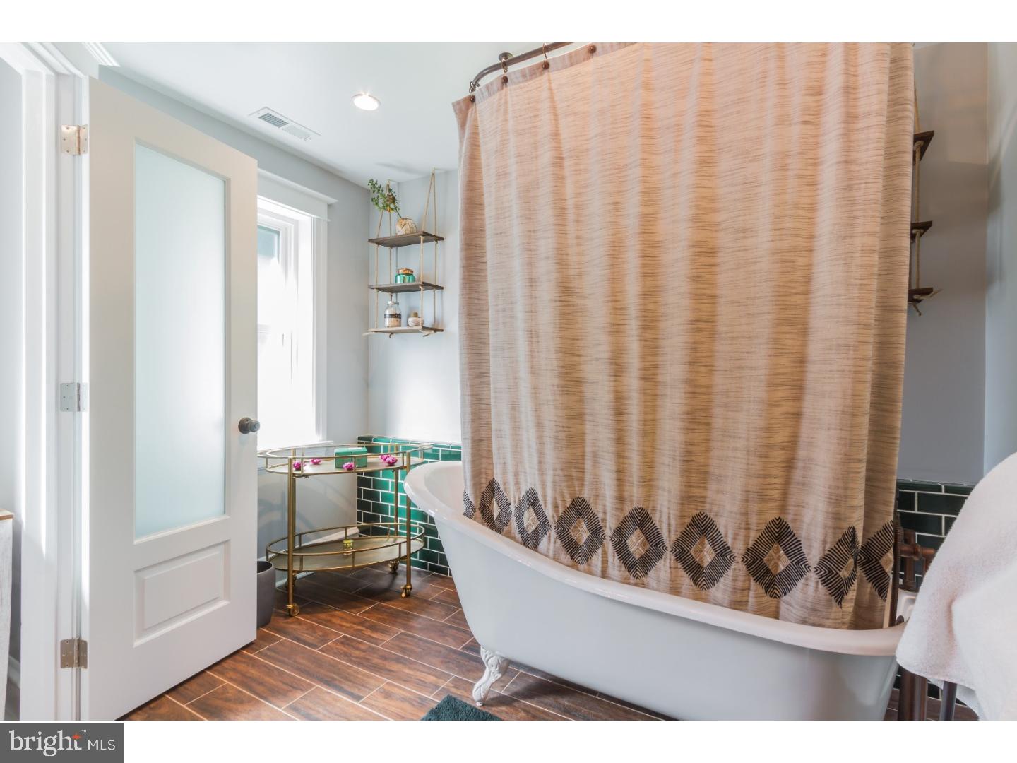 2420 Hollis Road Havertown, PA 19083 - Photo 18 of 25 Gallery Image 18