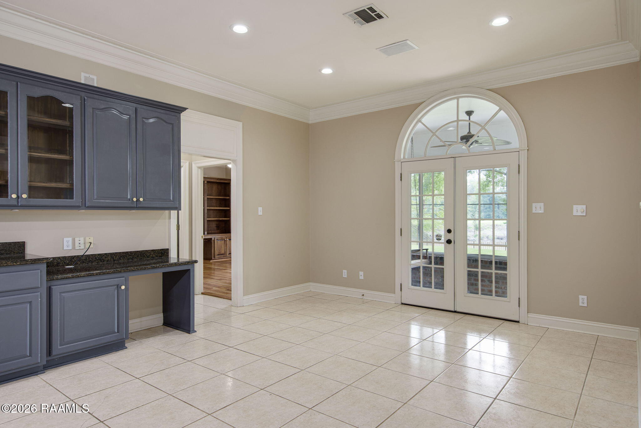 313 Lepinay Road Lafayette, LA 70508 - Photo 10 of 39 12-web-or-mls-313 Lepinay Rd-12